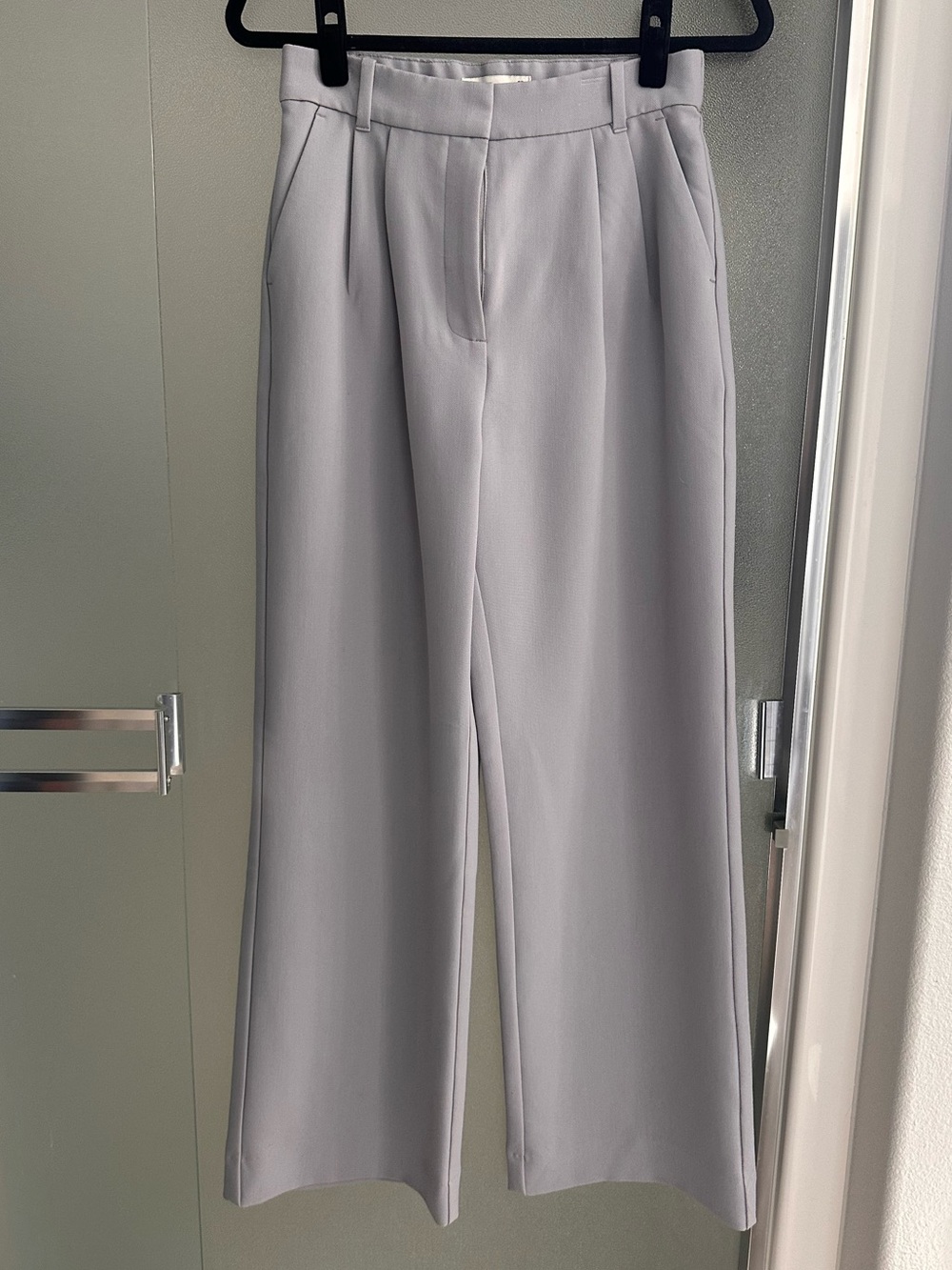 Women’s Abercrombie & Fitch Gray Wide-Leg Women's Sloane Trousers - 27/4R